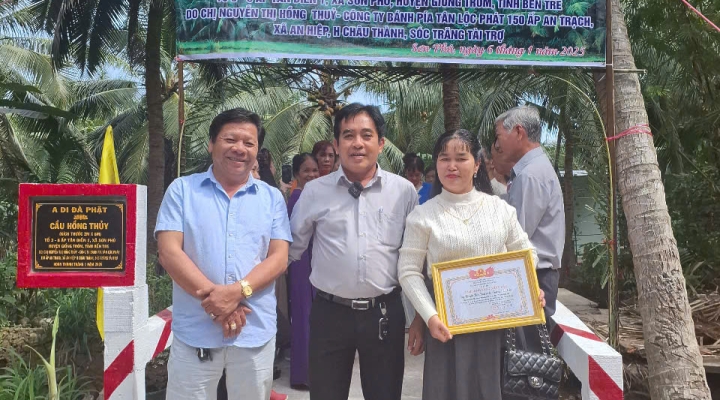 GĂN KẾT YÊU THƯƠNG  VÌ CỘNG ĐỒNG