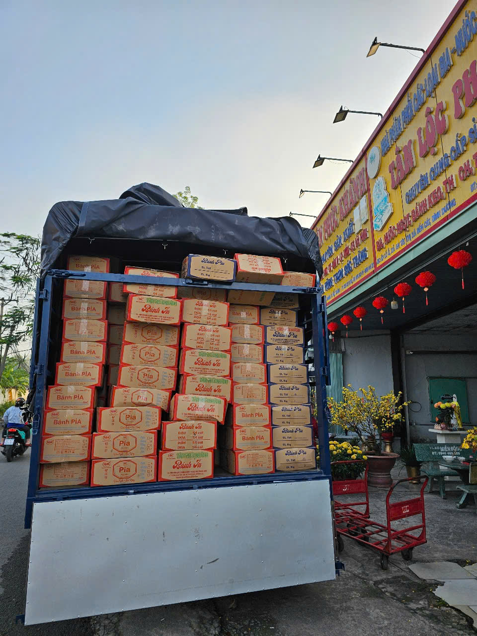 Bánh Pía Tân Phúc Khánh – Nâng Tầm Chất Lượng, Gửi Trọn Yêu Thương
